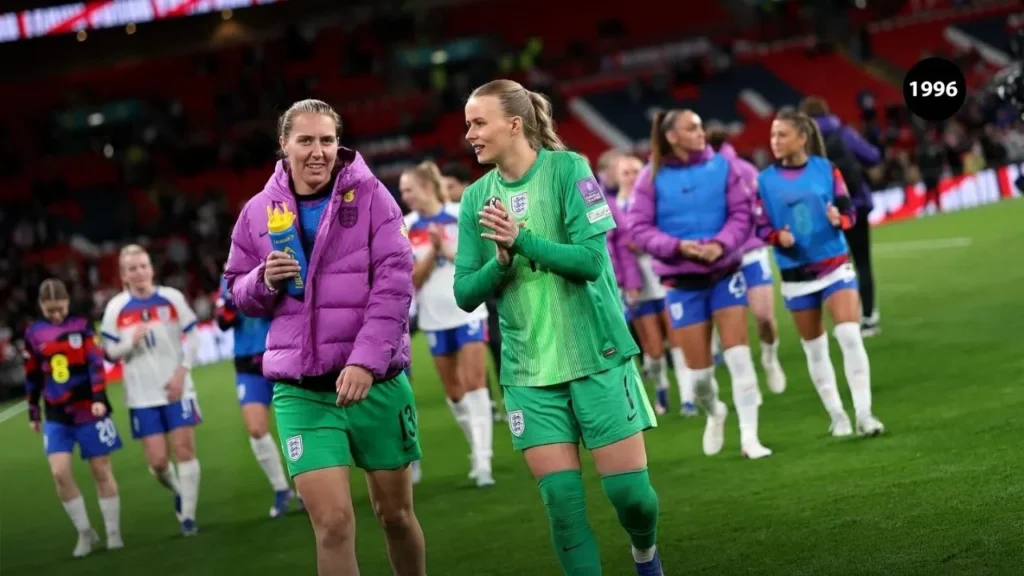 Relationship with Mary Earps