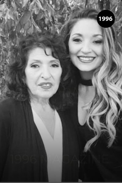 Mirtha Jung With Daughter